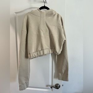 Pretty Little Things Cream Cropped Hoodie SZ XL
